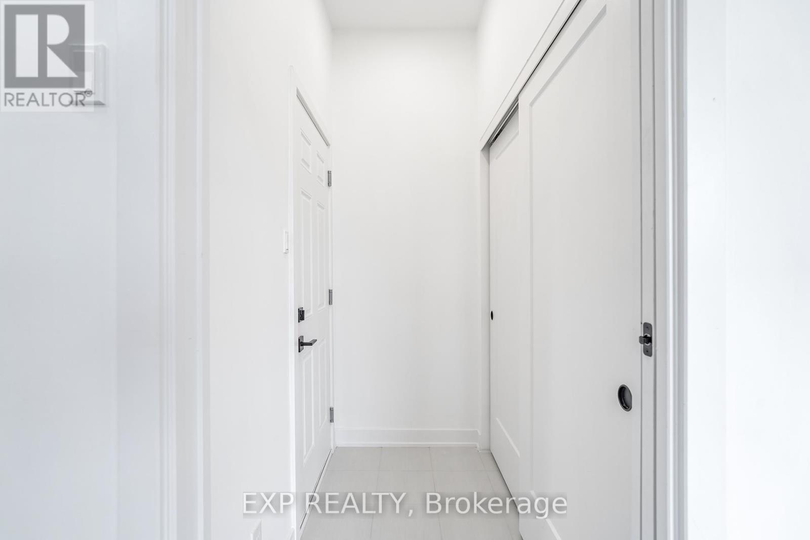 Photo 46 of 489 Duvernay Drive, Ottawa ON
