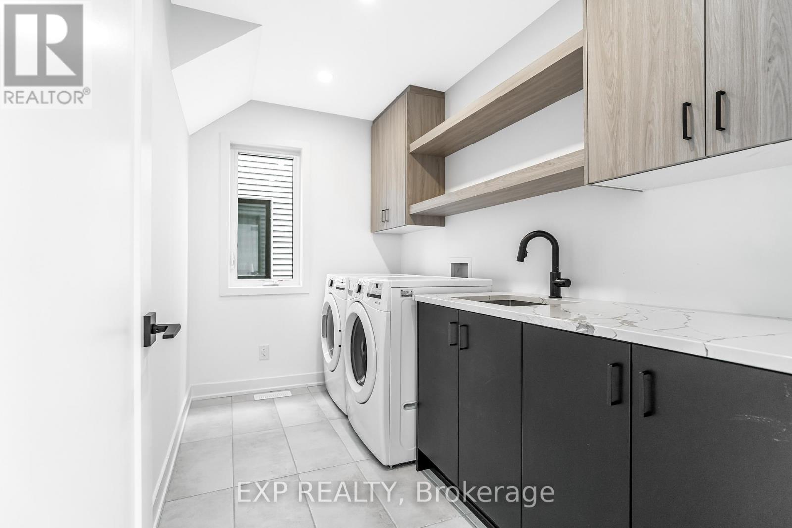 Photo 14 of 489 Duvernay Drive, Ottawa ON