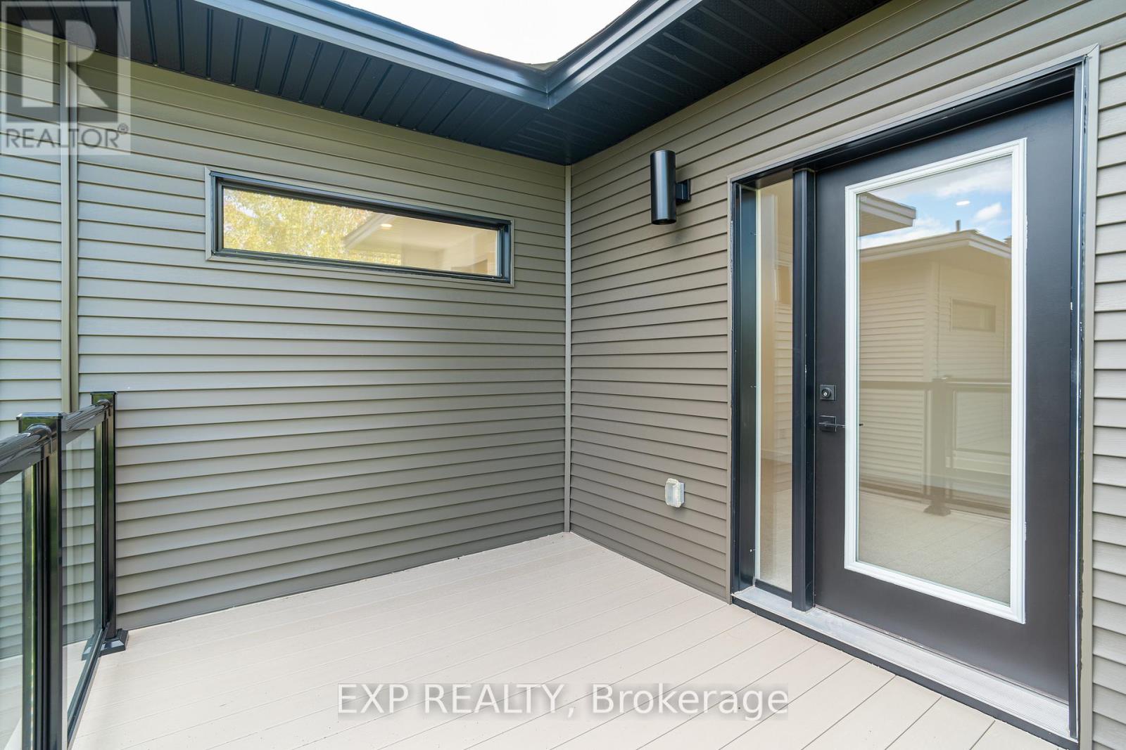 Photo 34 of 489 Duvernay Drive, Ottawa ON