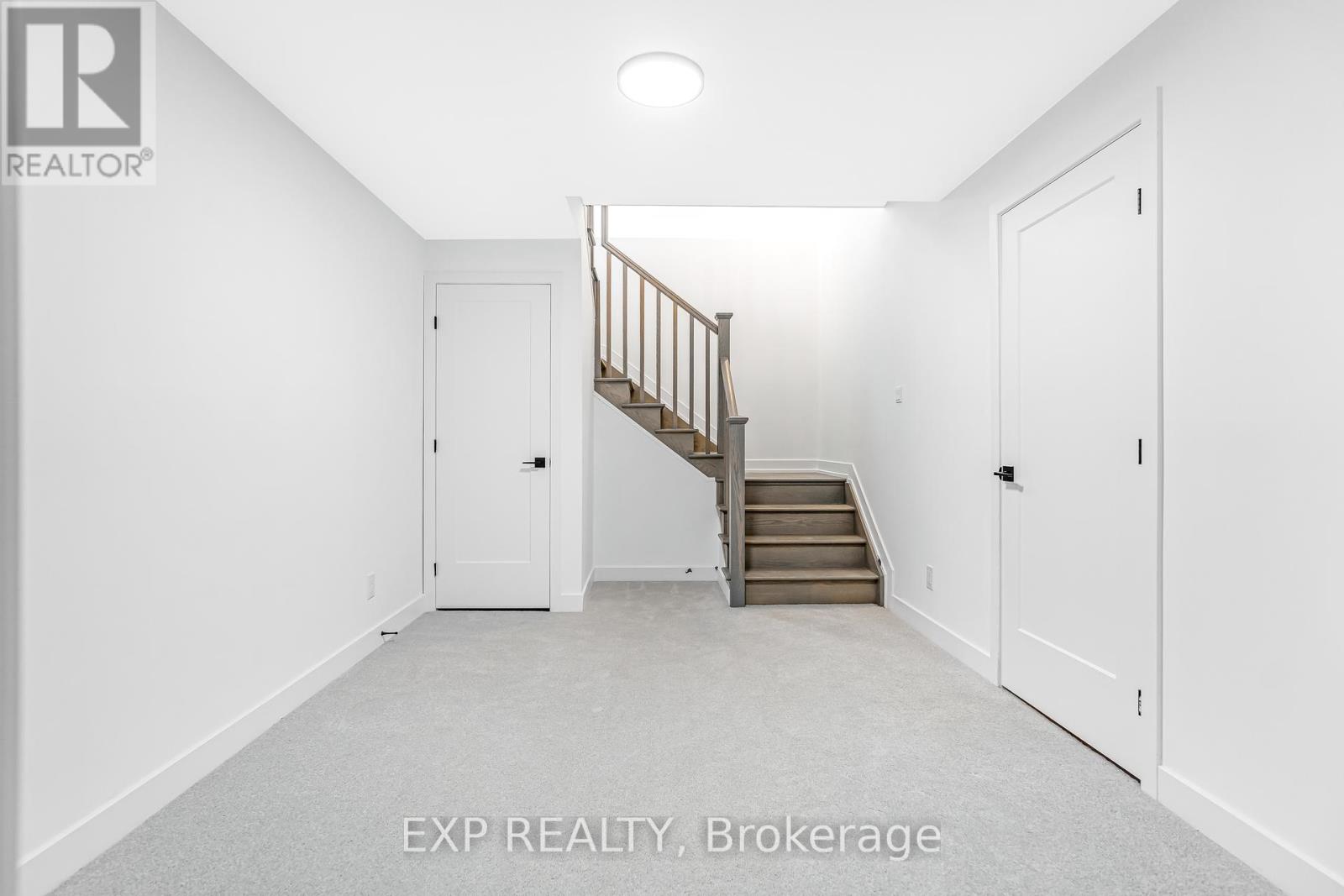 Photo 48 of 489 Duvernay Drive, Ottawa ON