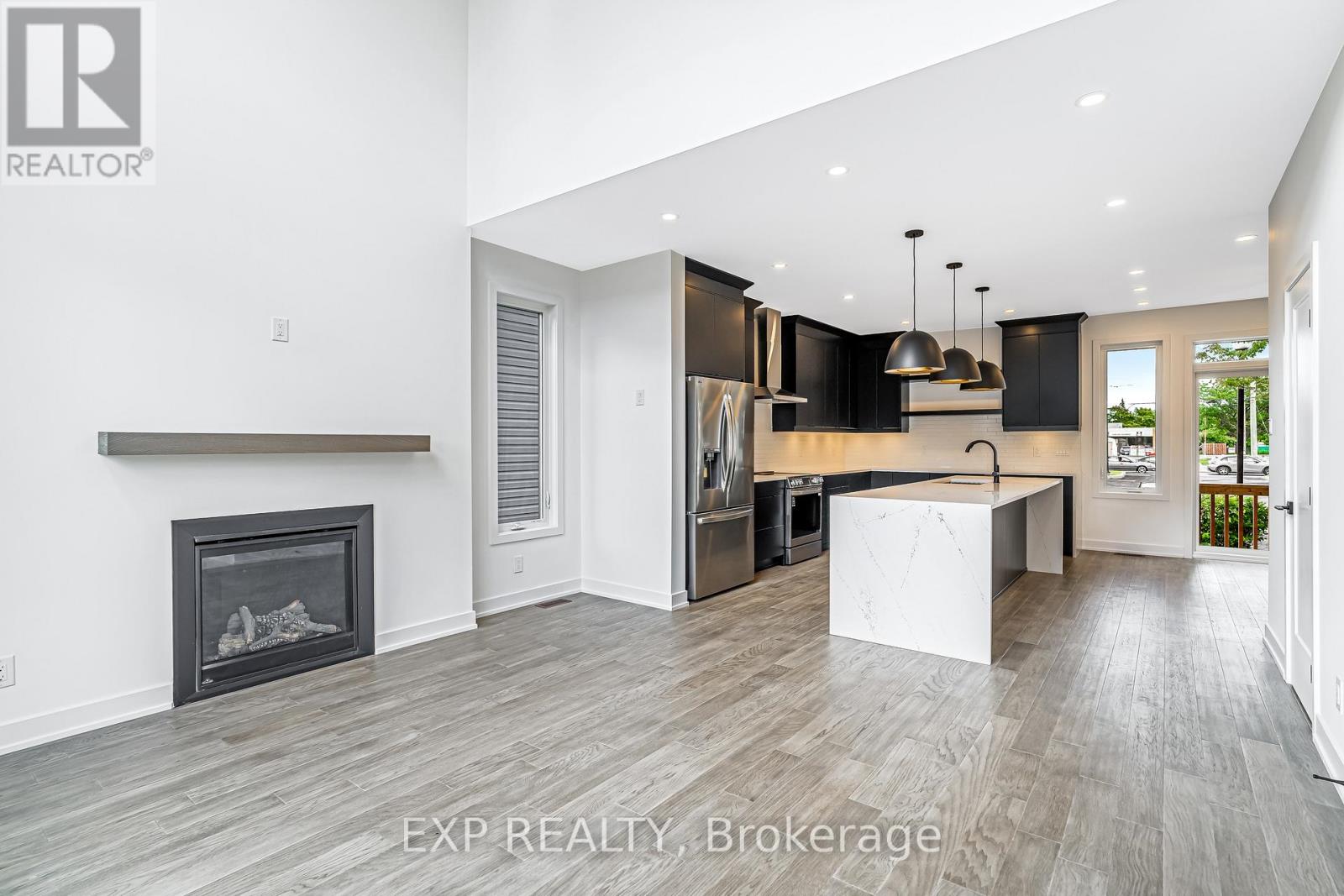Photo 13 of 489 Duvernay Drive, Ottawa ON