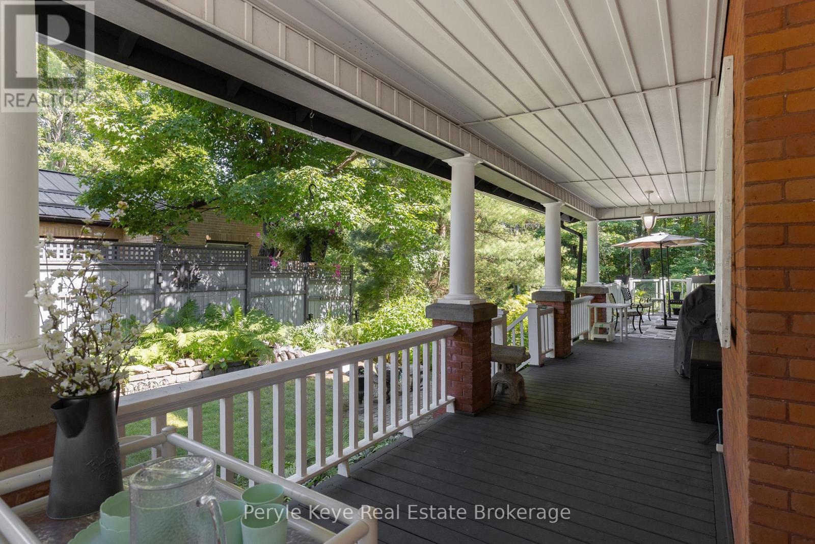 Photo 25 of 96 Ontario Street, Bracebridge ON
