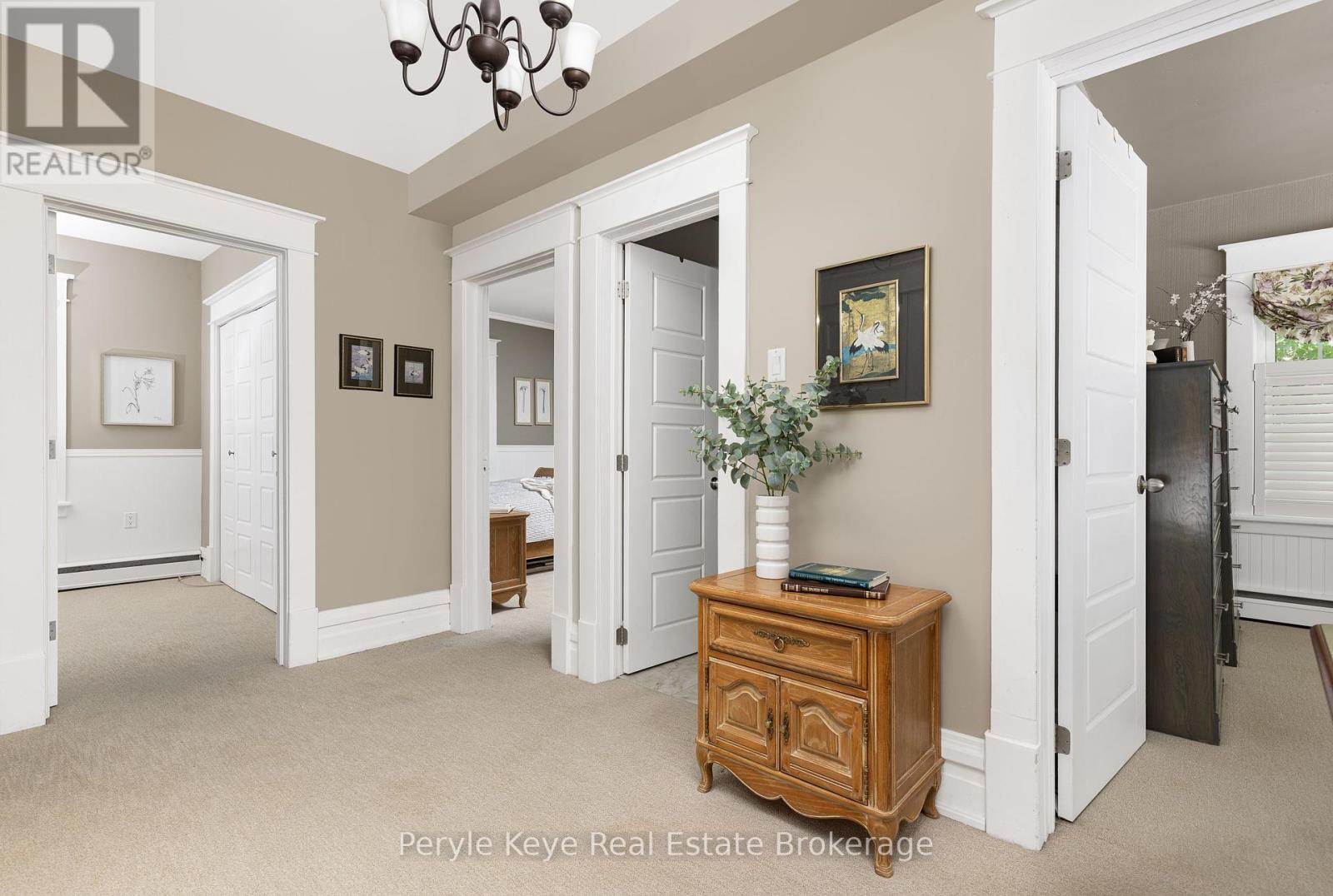 Photo 28 of 96 Ontario Street, Bracebridge ON