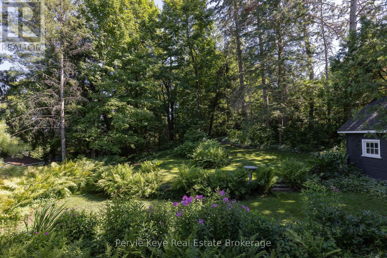 Photo 16 of 96 Ontario Street, Bracebridge ON