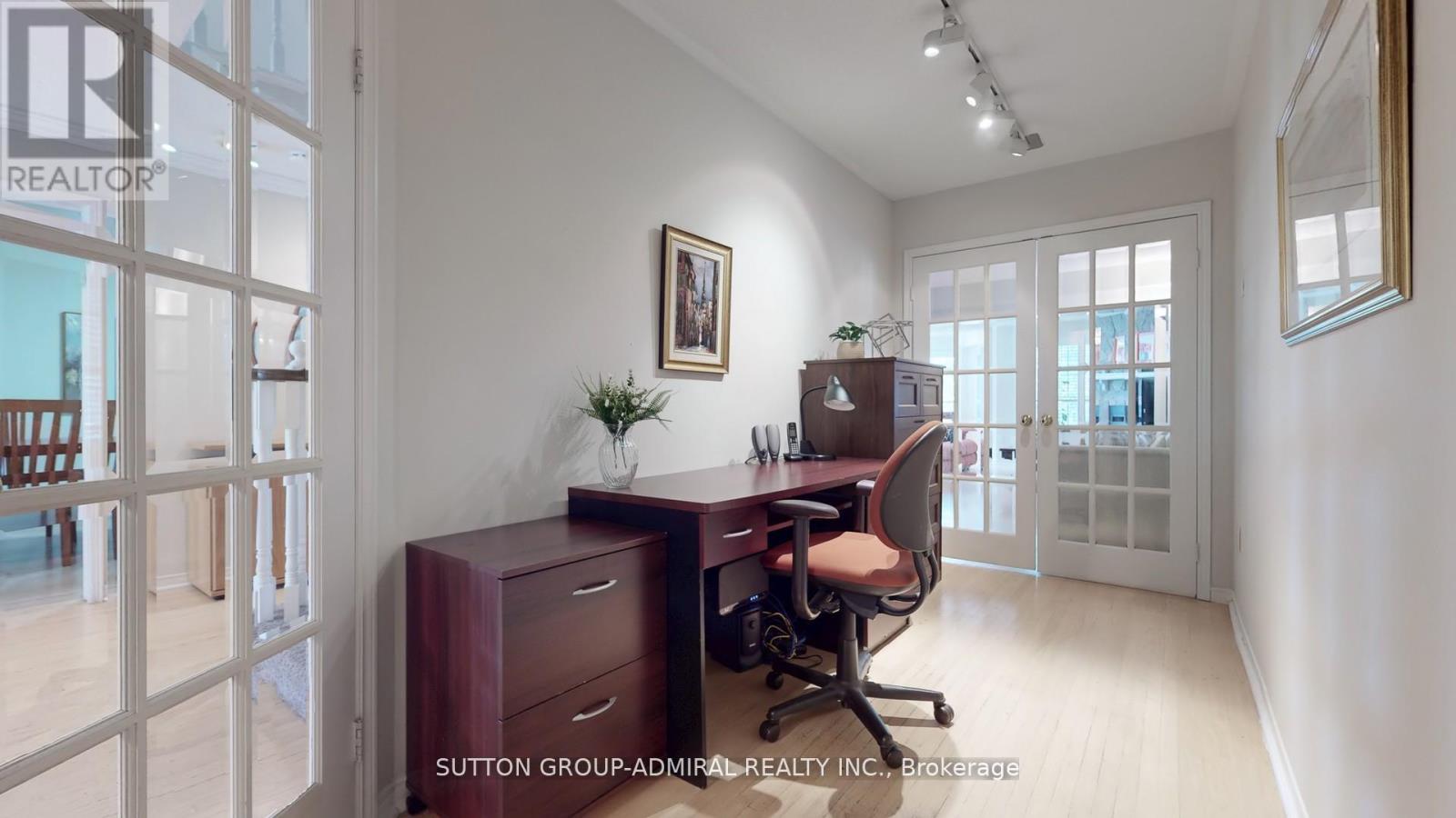 Photo 20 of 186 Westhampton Drive, Vaughan ON