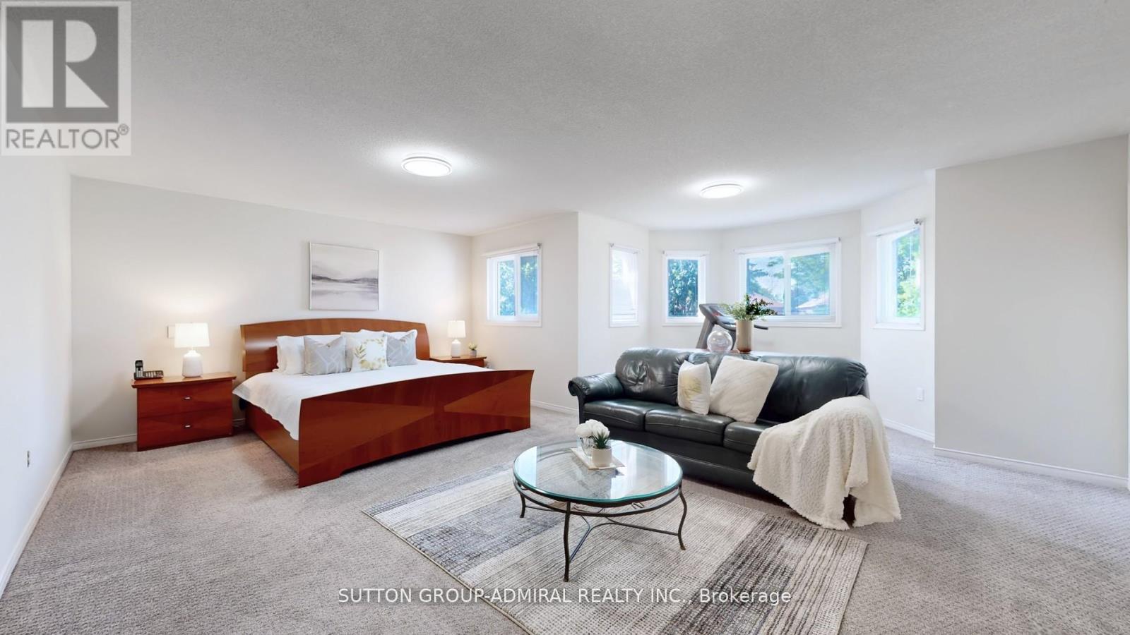 Photo 24 of 186 Westhampton Drive, Vaughan ON