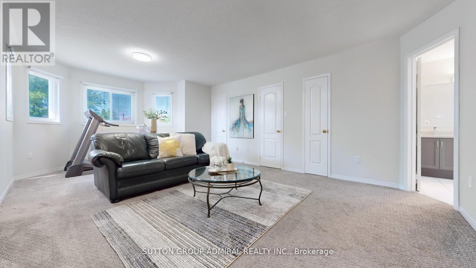 Photo 25 of 186 Westhampton Drive, Vaughan ON