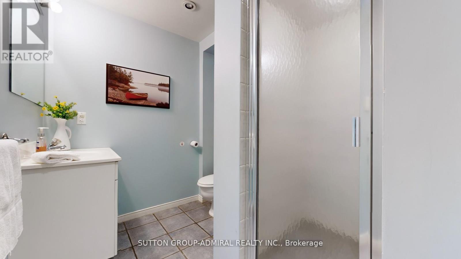Photo 43 of 186 Westhampton Drive, Vaughan ON