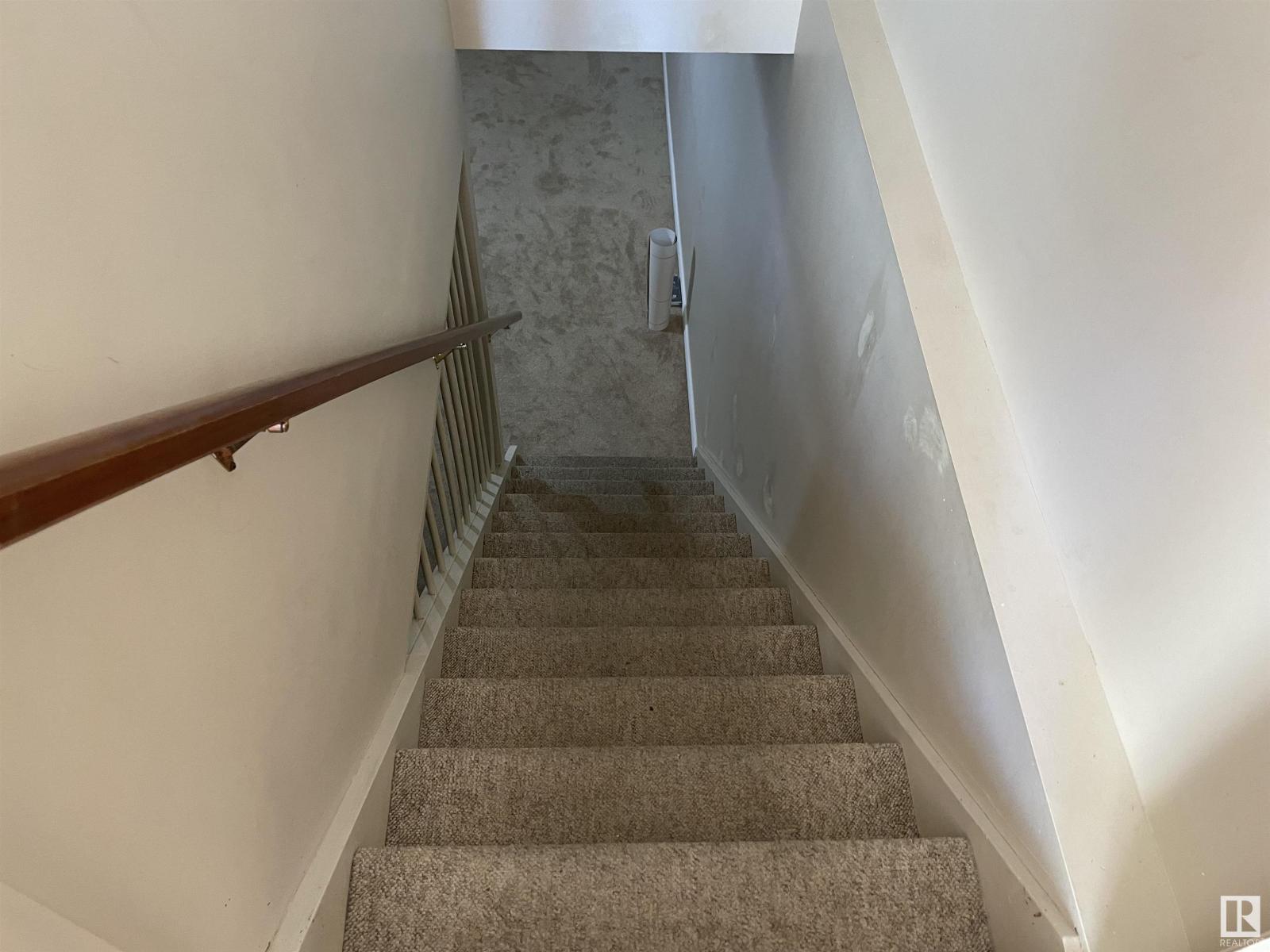 Photo 37 of 4315 South Park Dr, Leduc AB
