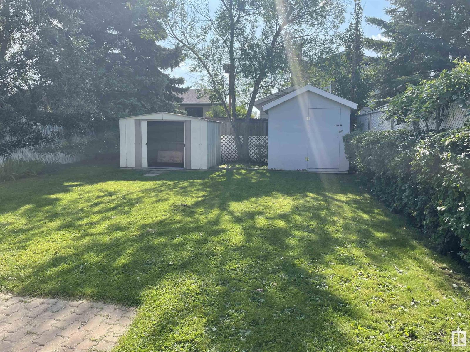 Photo 20 of 4315 South Park Dr, Leduc AB