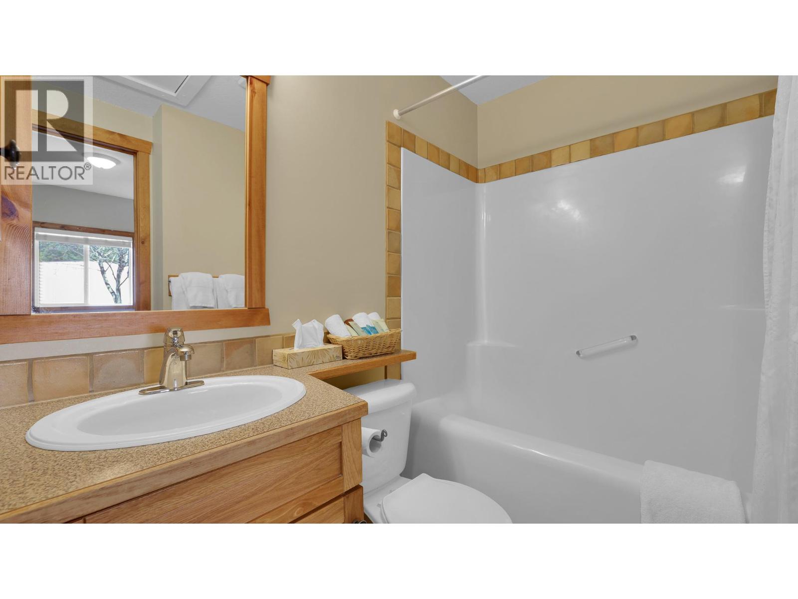 Photo 9 of 701 14 A Crescent Unit 111 H, Invermere BC