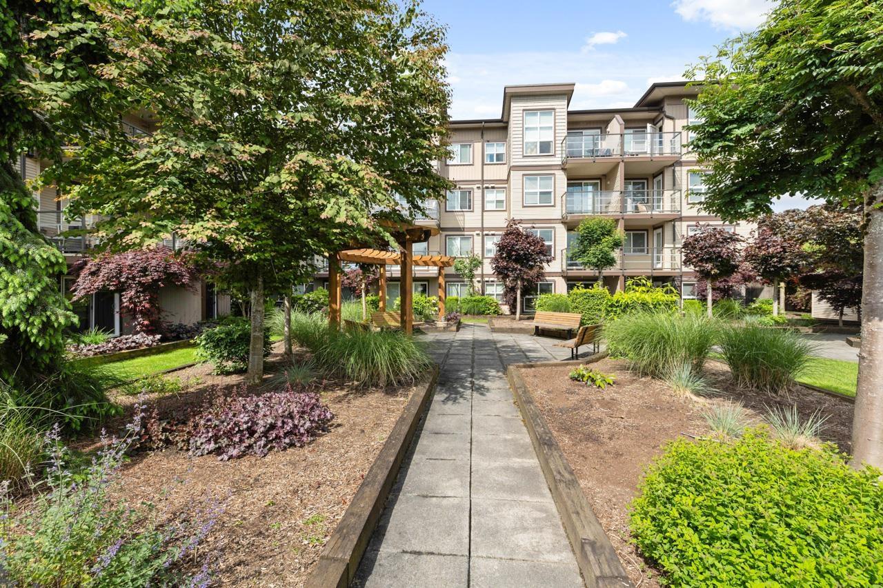 Photo 24 of 423 30525 Cardinal Avenue, Abbotsford BC