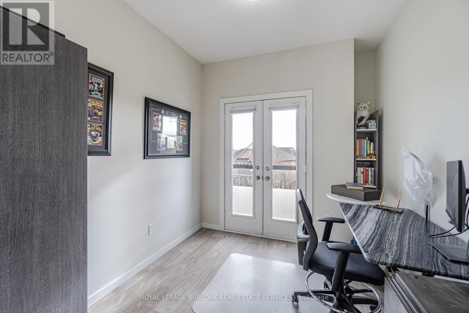 Photo 19 of 467 Nautical Boulevard, Oakville ON