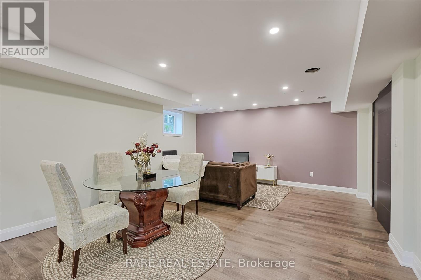 Photo 29 of 32 Bradfield Avenue W, Toronto ON