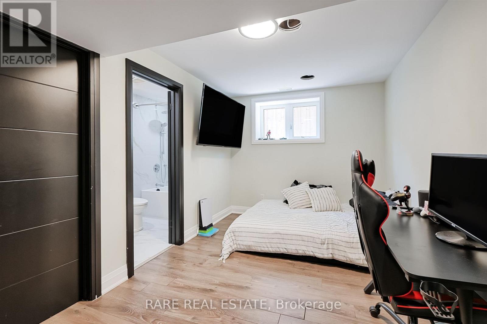 Photo 32 of 32 Bradfield Avenue W, Toronto ON
