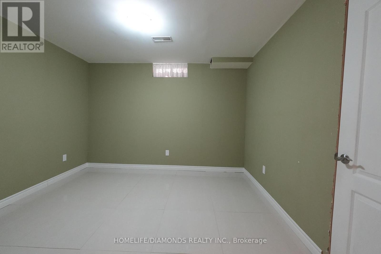 Photo 1 of 5267 Brookwood Court, Mississauga ON
