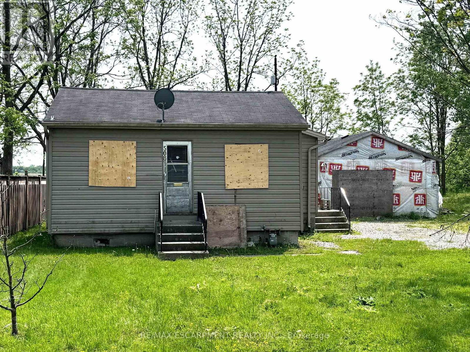 Photo 9 of 508 Main Street E, Haldimand ON