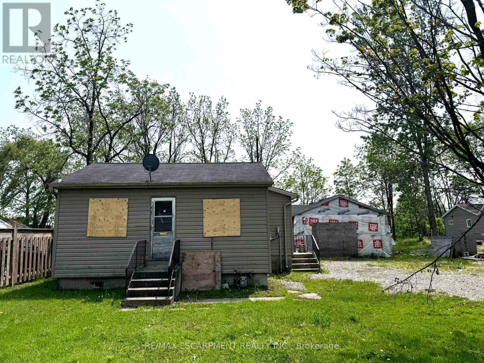 Photo 13 of 508 Main Street E, Haldimand ON