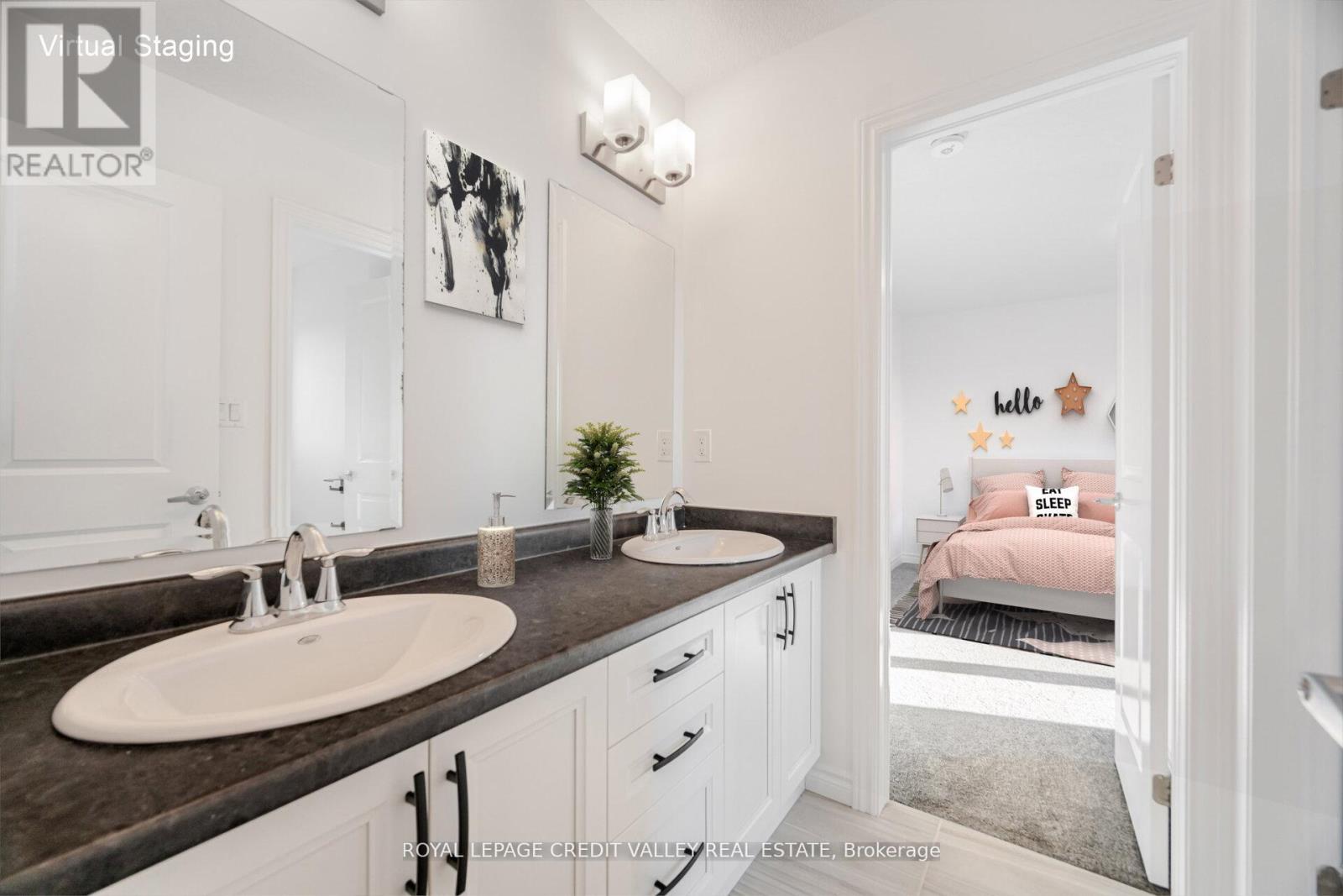 Photo 14 of 222 St George Street, West Perth ON