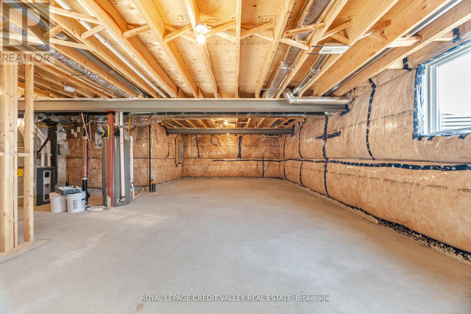 Photo 19 of 222 St George Street, West Perth ON