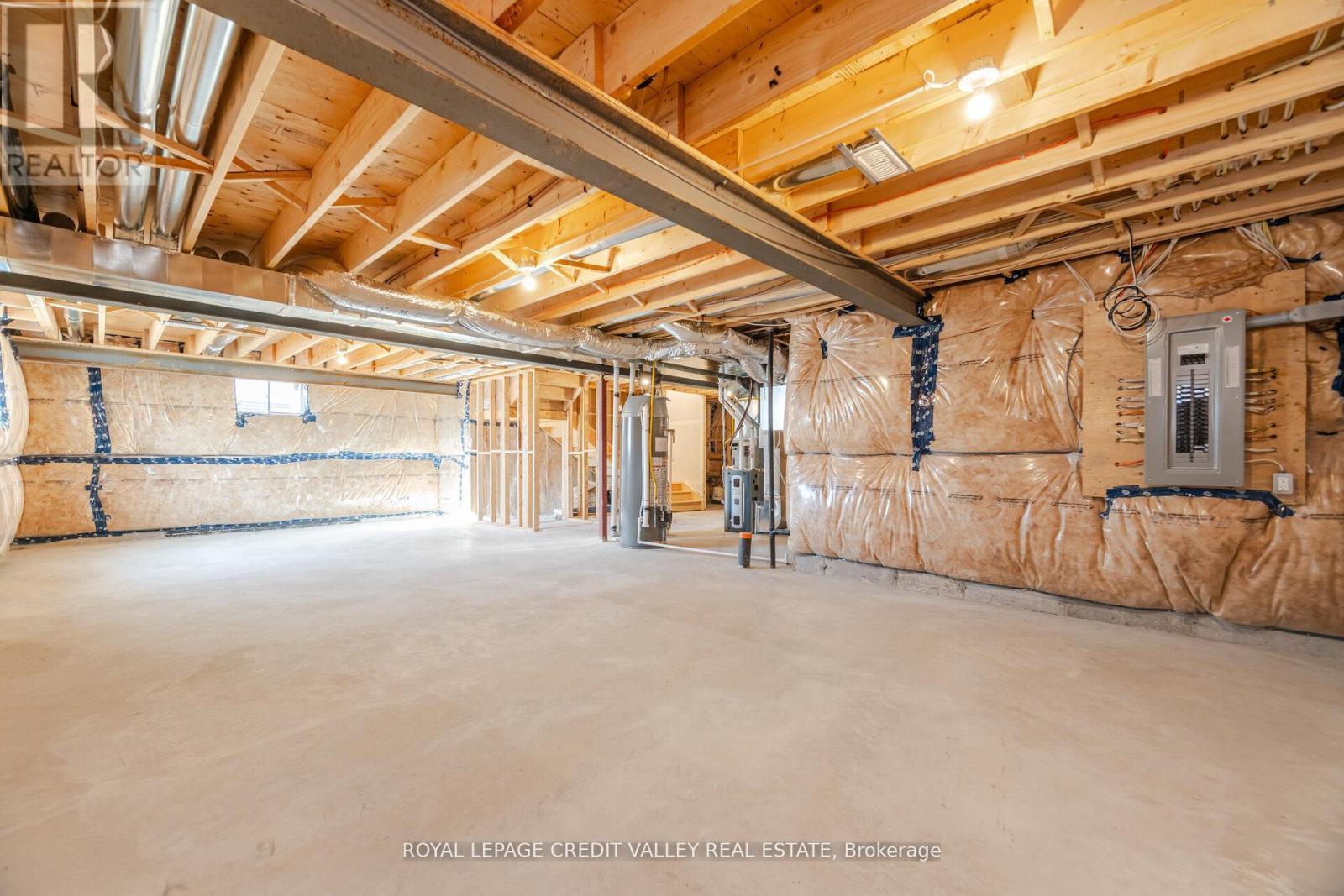 Photo 1 of 222 St George Street, West Perth ON