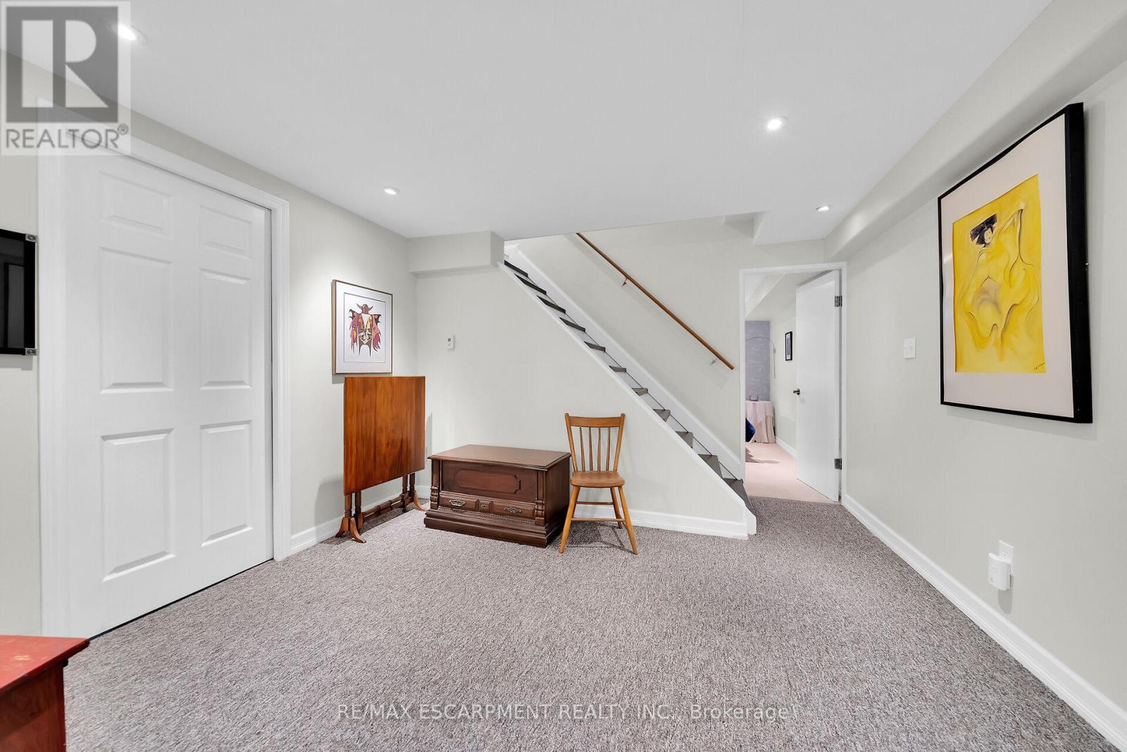 Photo 21 of 14 Simcoe Boulevard, Norfolk ON