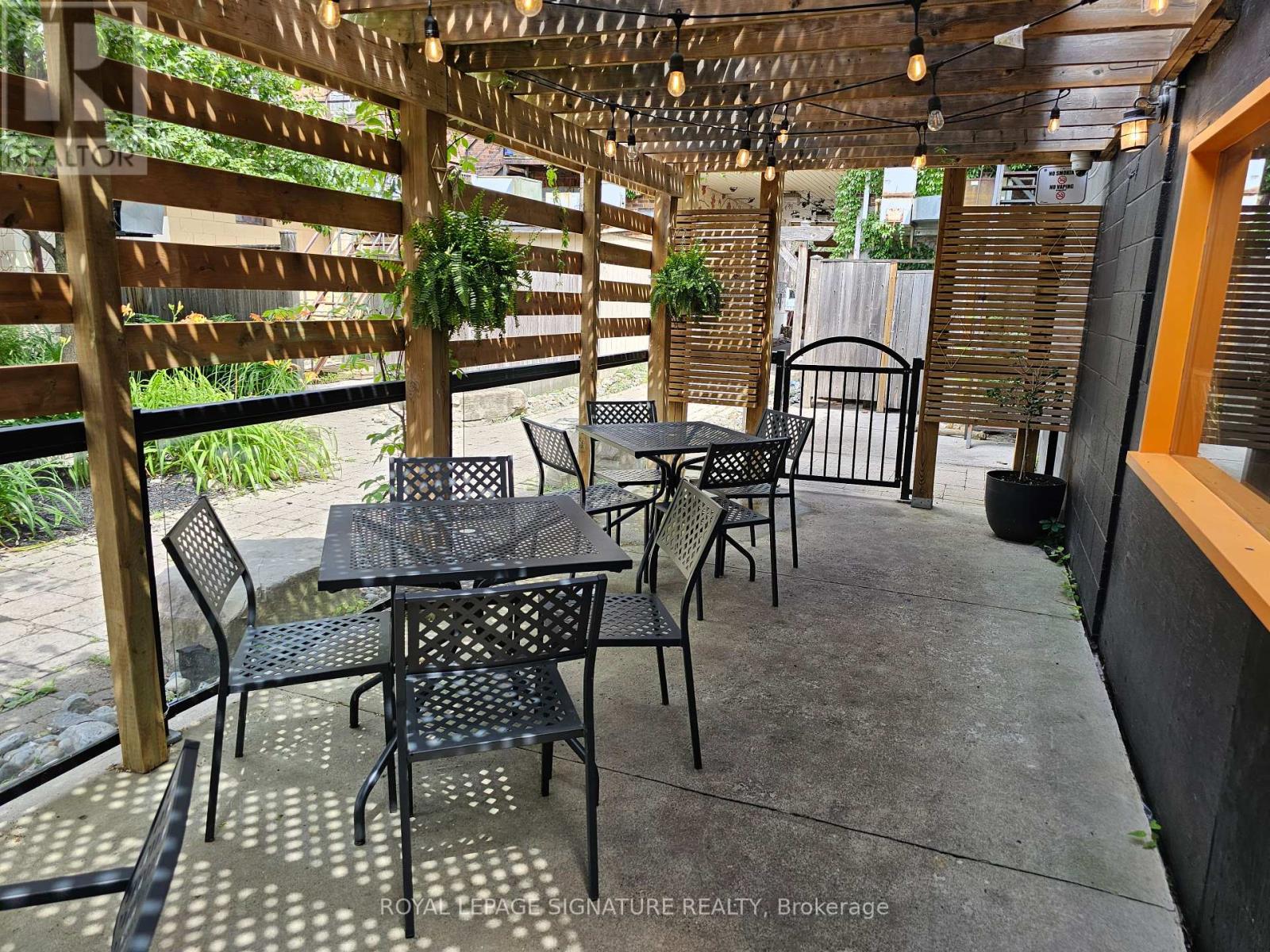 Photo 4 of 211 Hunter Street W, Peterborough Central ON