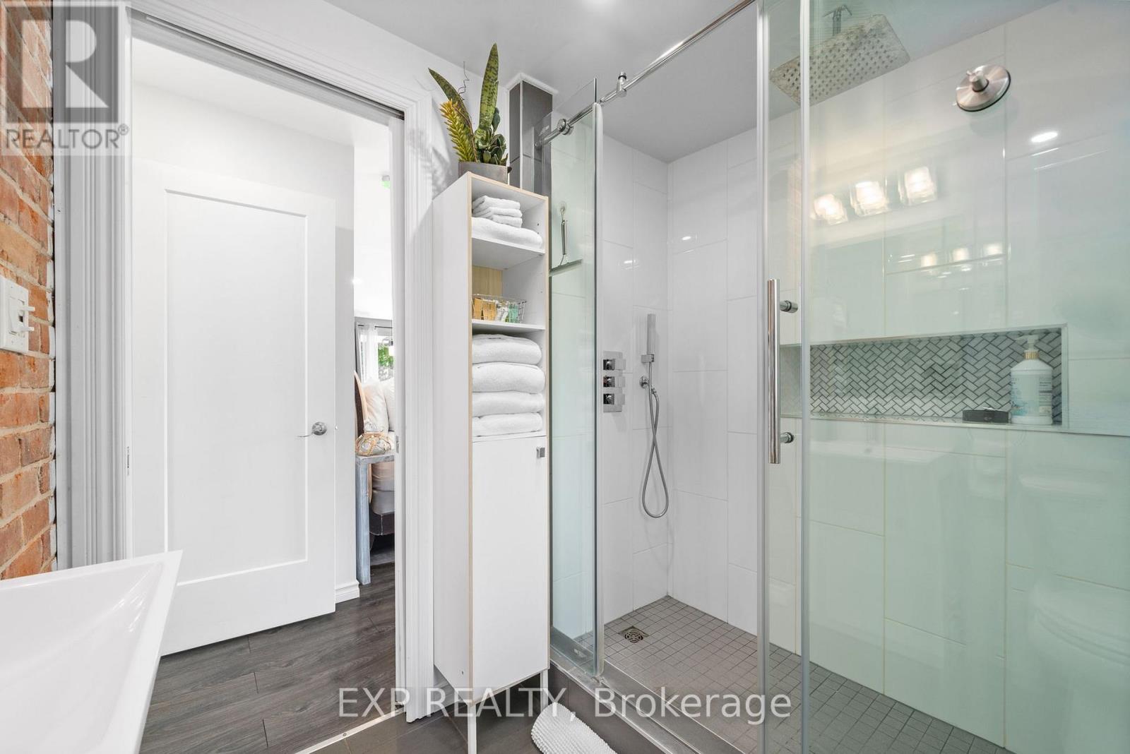 Photo 18 of 27 Lost Channel Court, Tweed ON