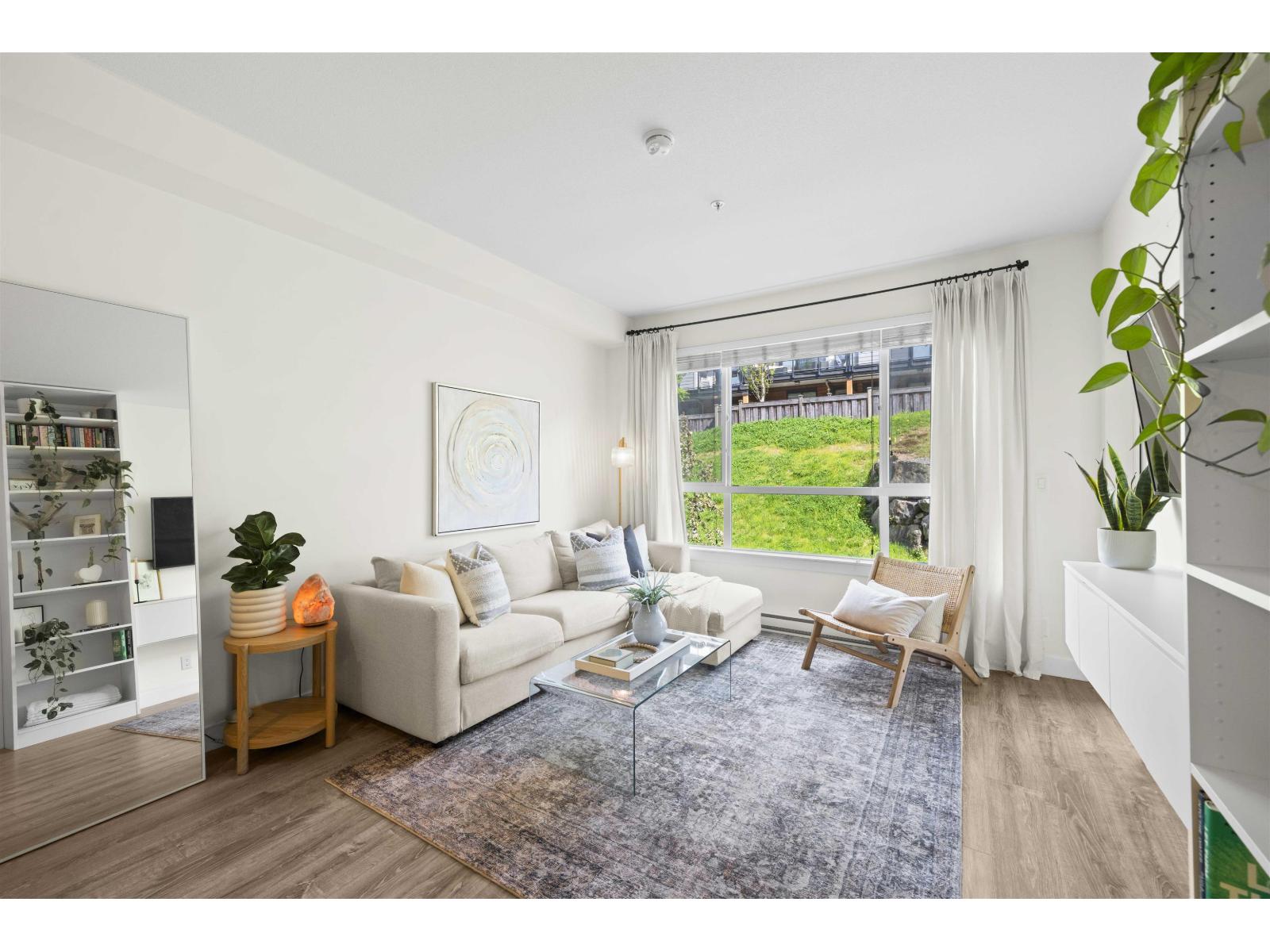Photo 1 of 210 16398 64 Avenue, Surrey BC