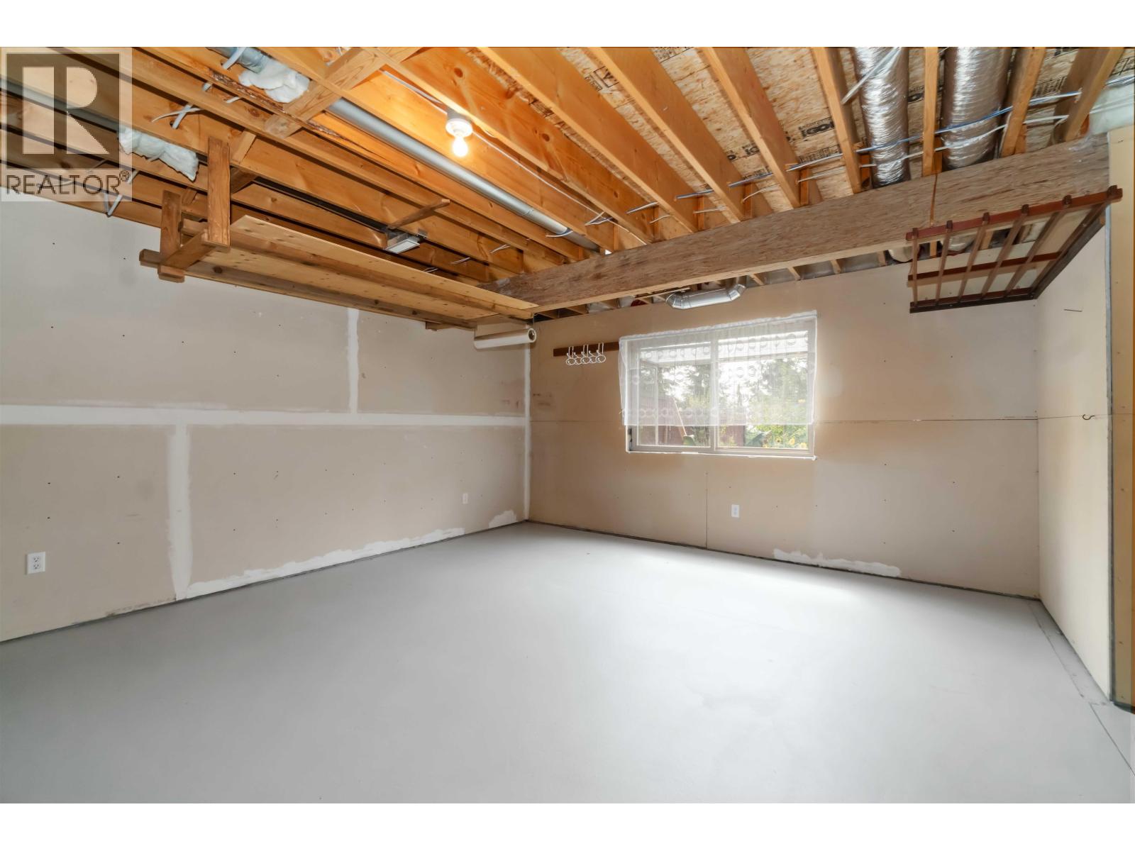 Photo 30 of 30 Hickory Drive, Port Moody BC
