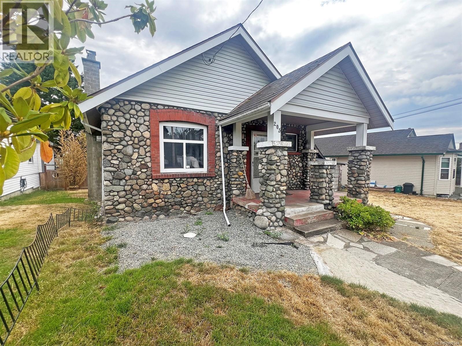 Photo 20 of 205 View St, Nanaimo BC