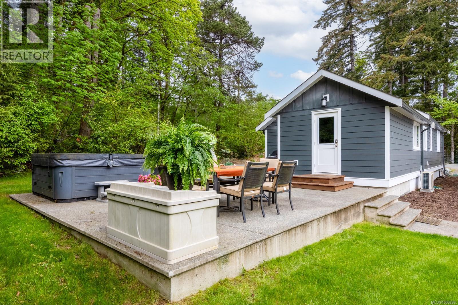 Photo 23 of 3671 Thomson Rd, Courtenay BC