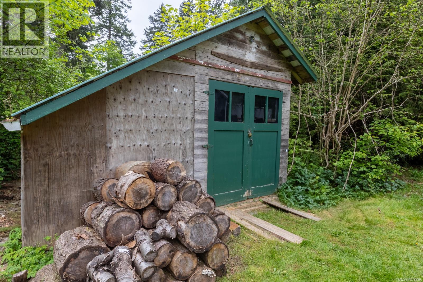 Photo 51 of 3671 Thomson Rd, Courtenay BC
