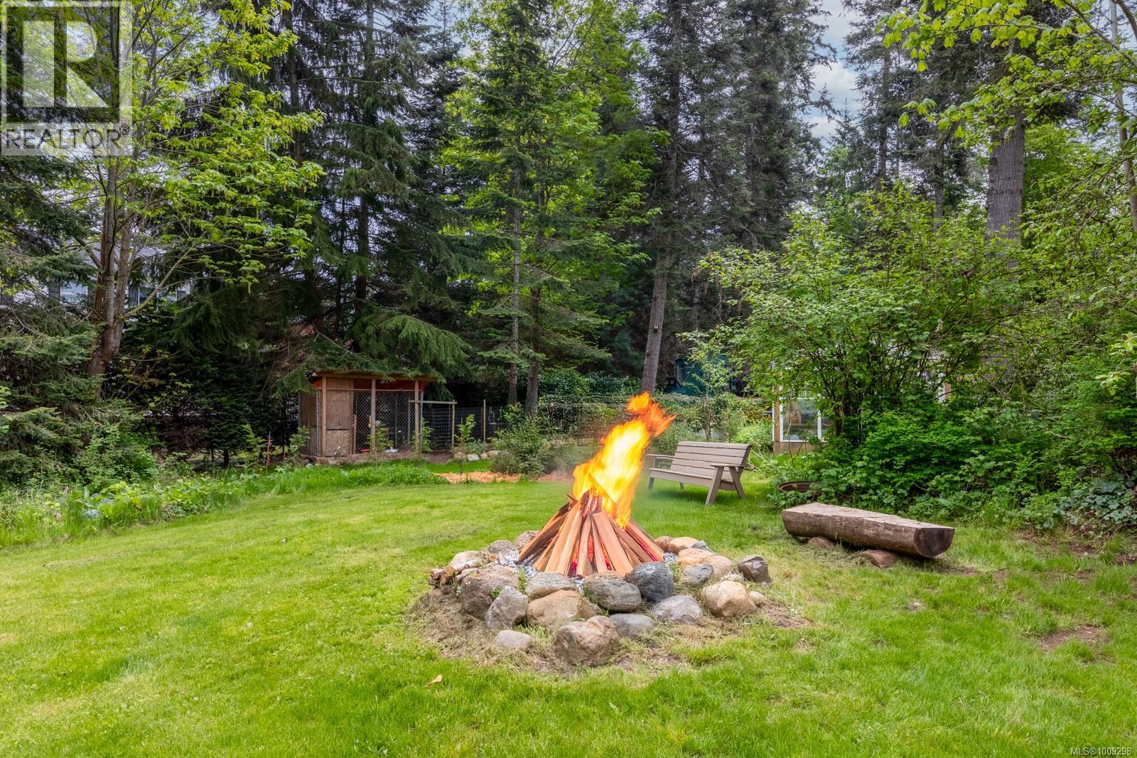 Photo 22 of 3671 Thomson Rd, Courtenay BC
