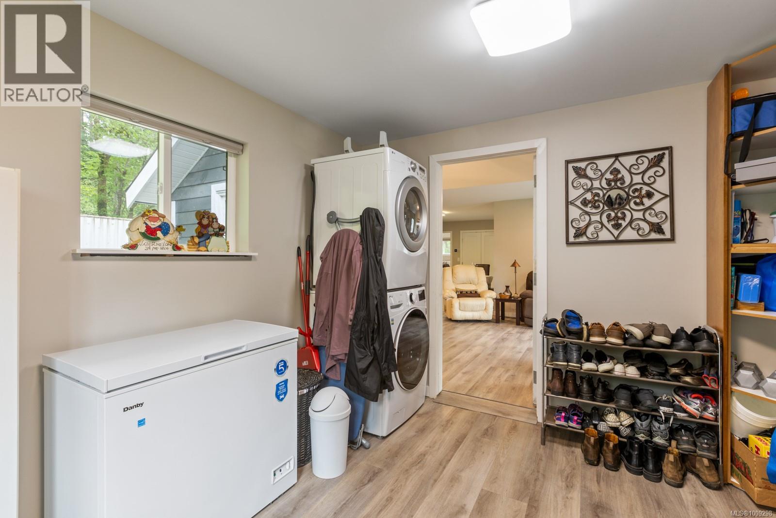 Photo 42 of 3671 Thomson Rd, Courtenay BC