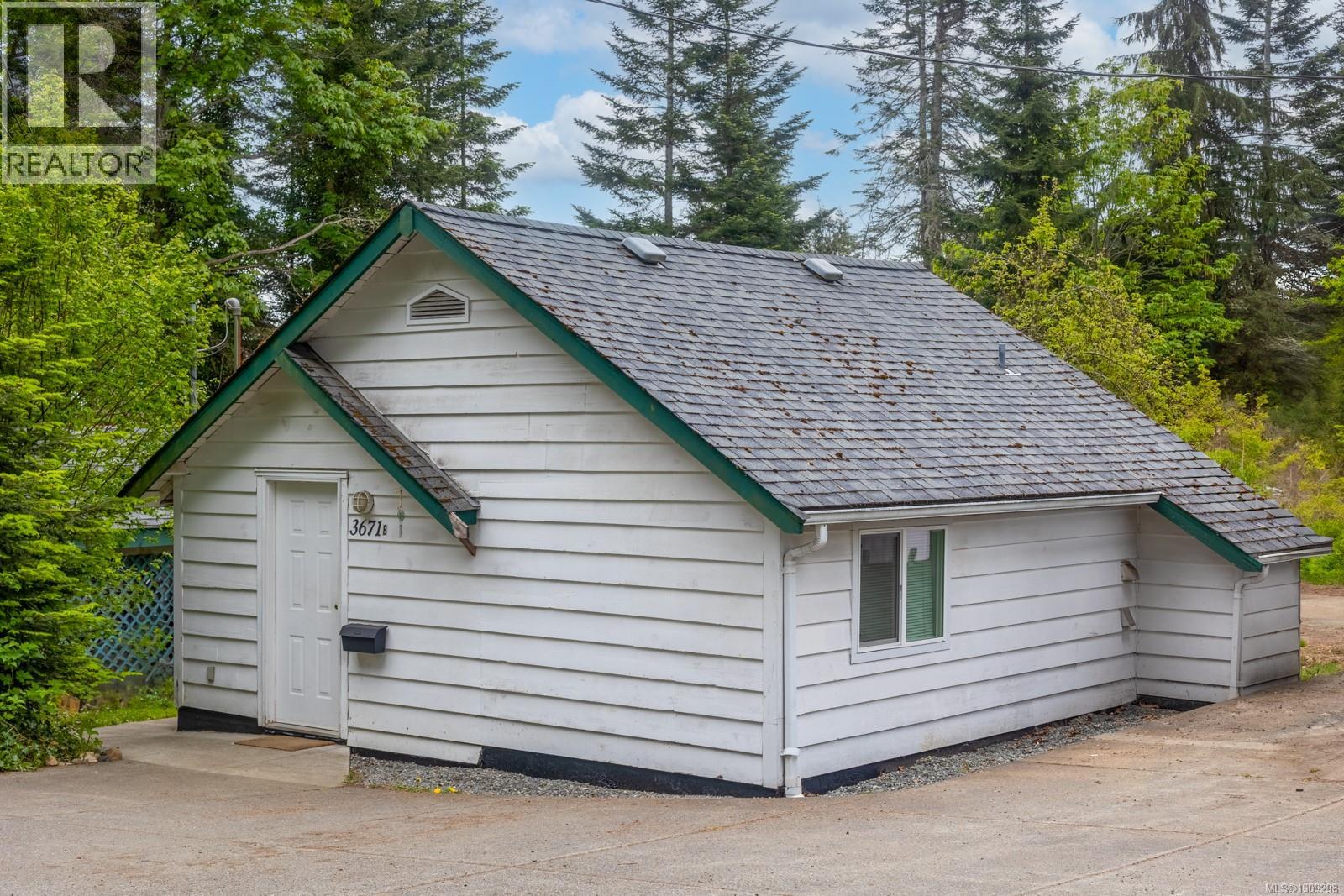 Photo 9 of 3671 Thomson Rd, Courtenay BC
