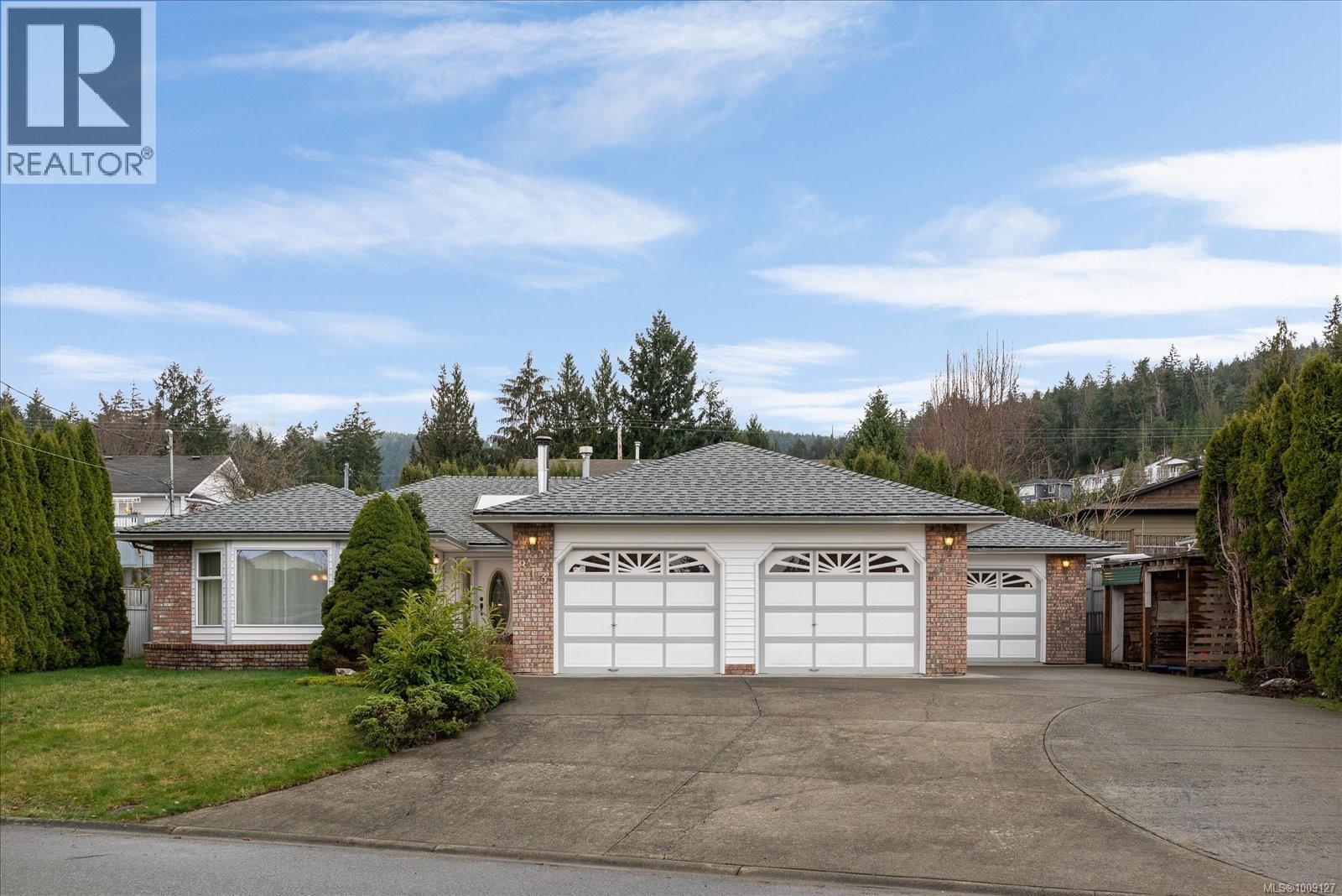Photo 23 of 813 Cameron Way, Ladysmith BC