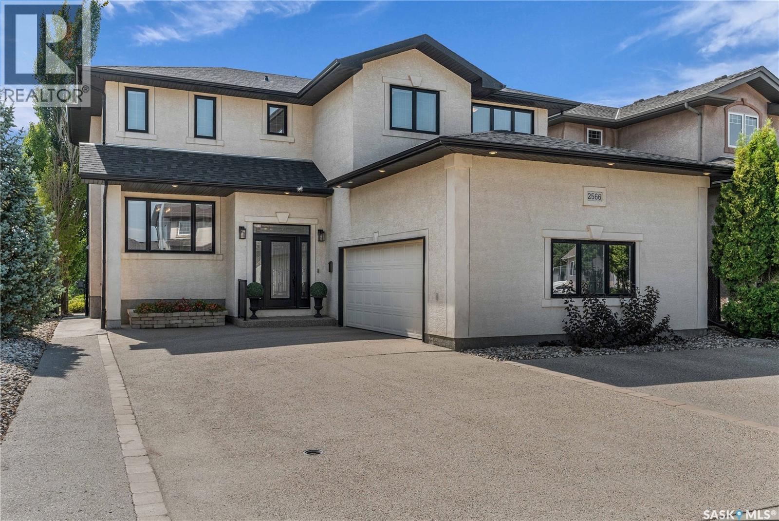 Single Family House 2 Level for Sale in  Linner WAY Regina 