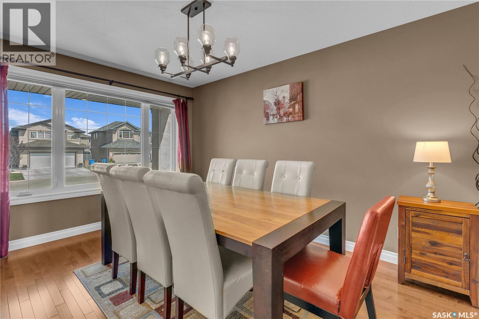 Single Family House 2 Level for Sale in  Linner WAY Regina 