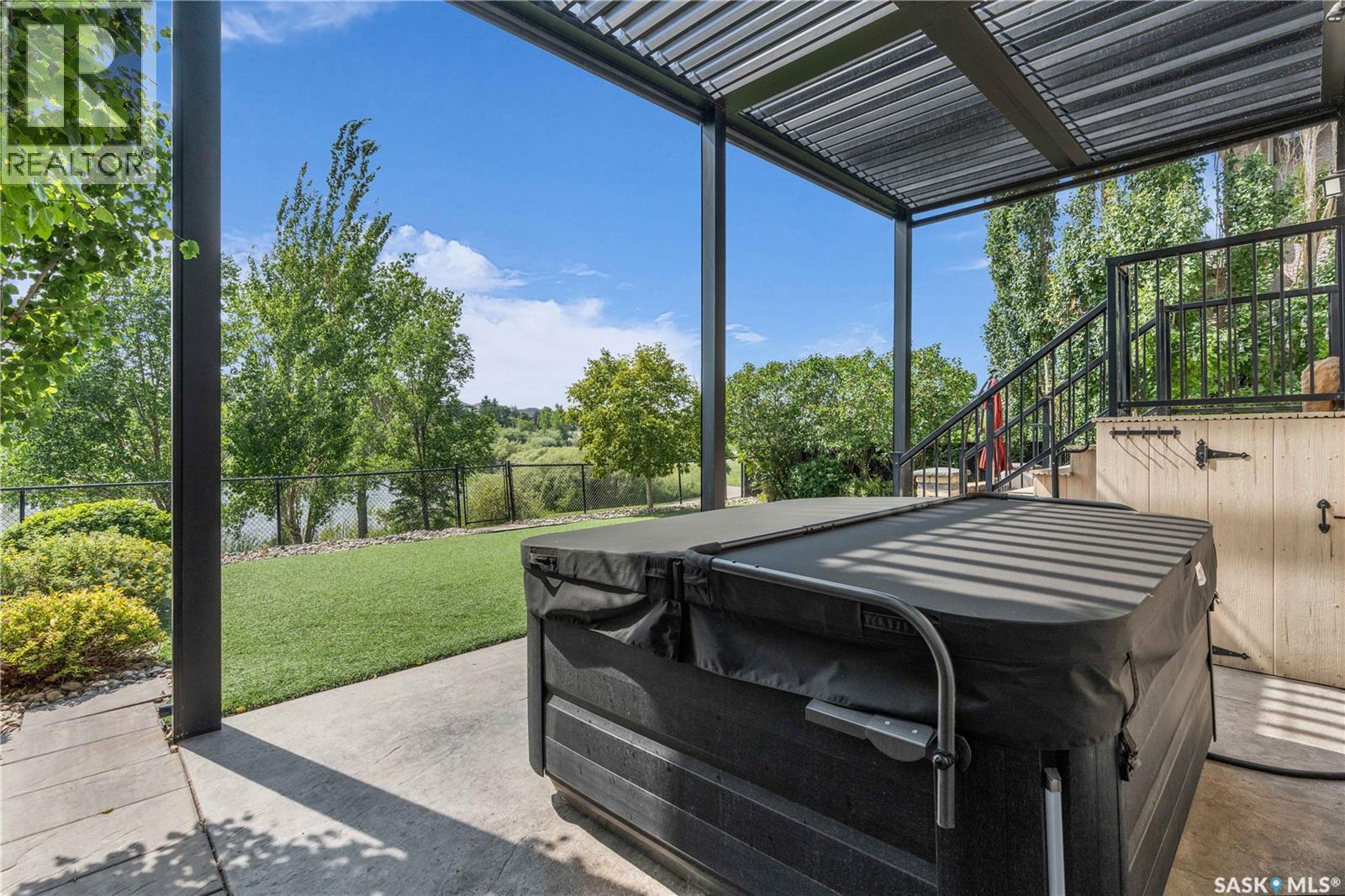 Single Family House 2 Level for Sale in  Linner WAY Regina 