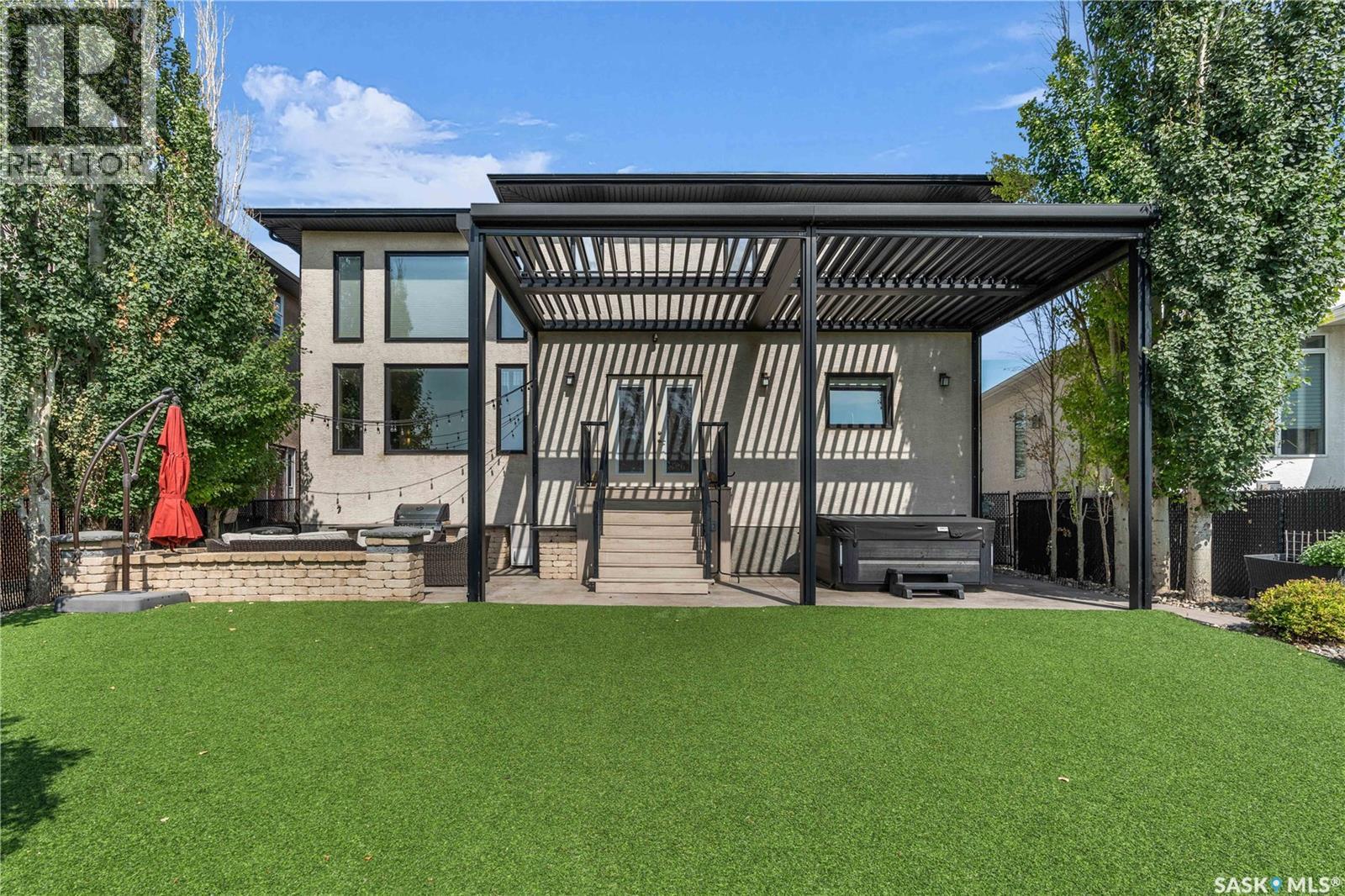 Single Family House 2 Level for Sale in  Linner WAY Regina 