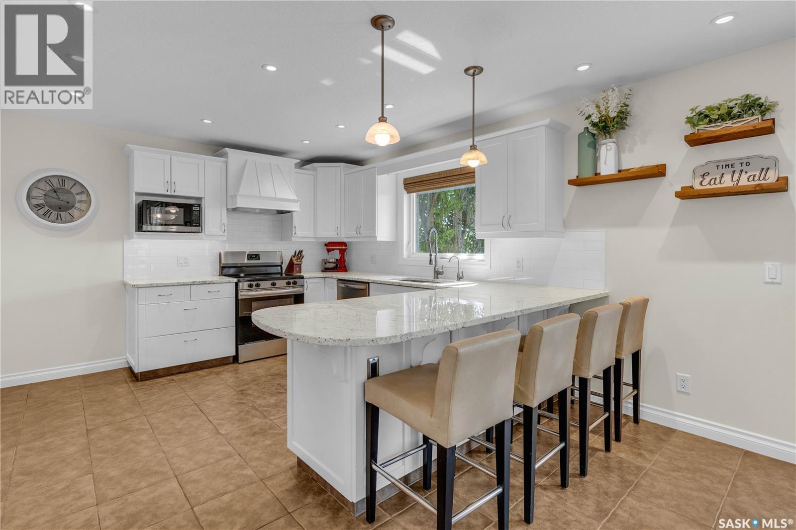 Single Family House 2 Level for Sale in  Linner WAY Regina 