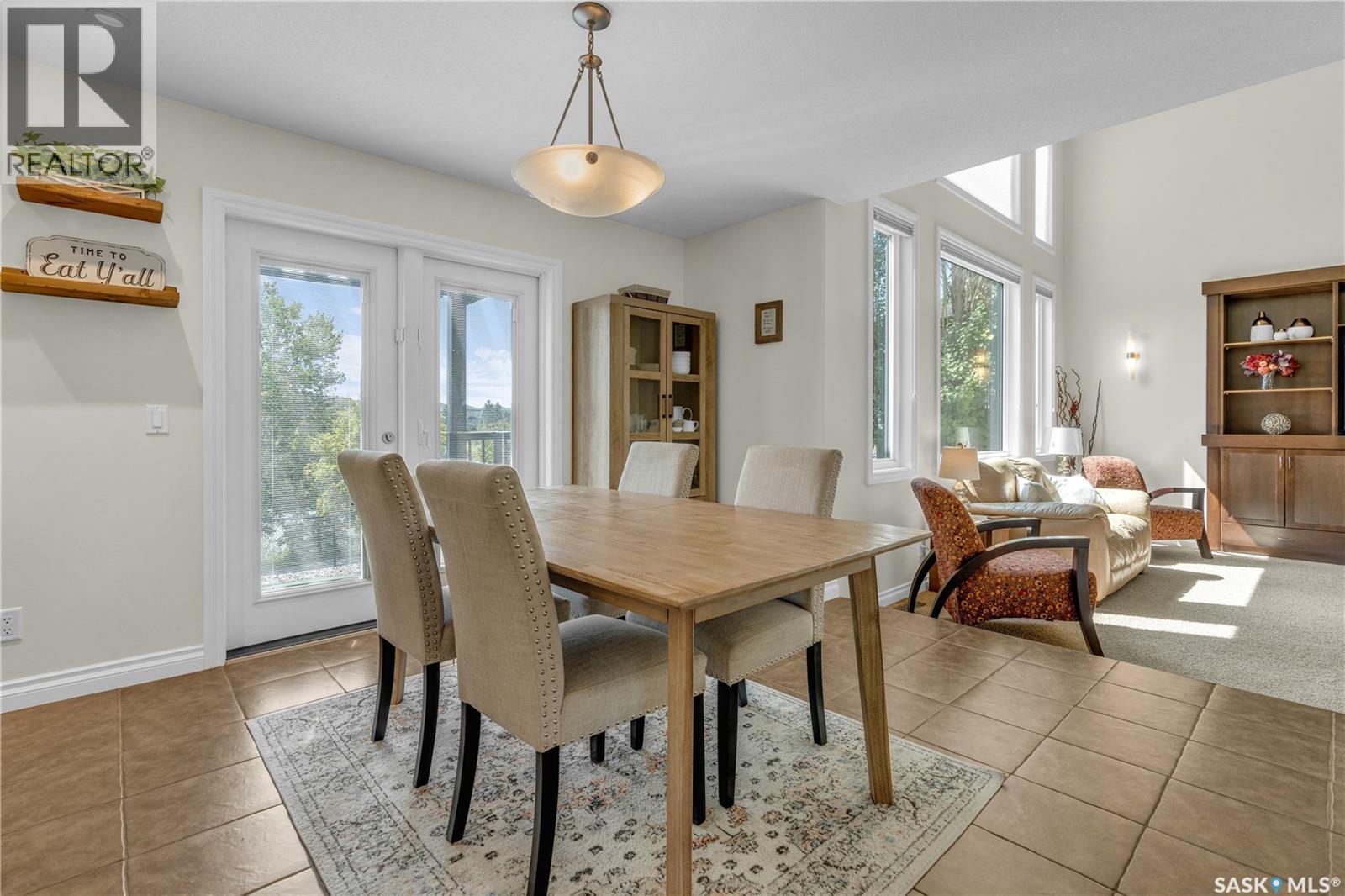 Single Family House 2 Level for Sale in  Linner WAY Regina 