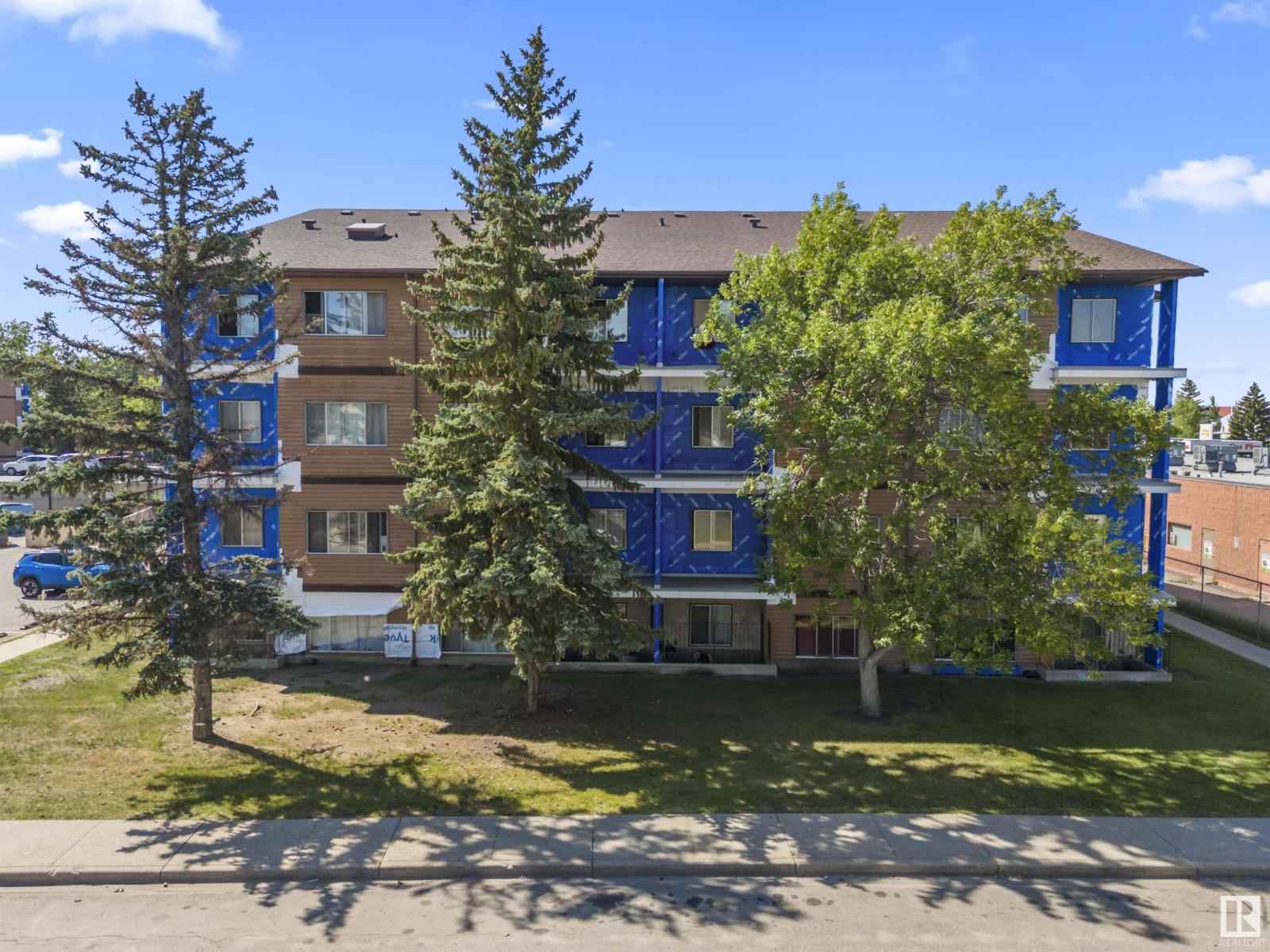 Photo 21 of 106 14908 26 St Nw, Edmonton AB