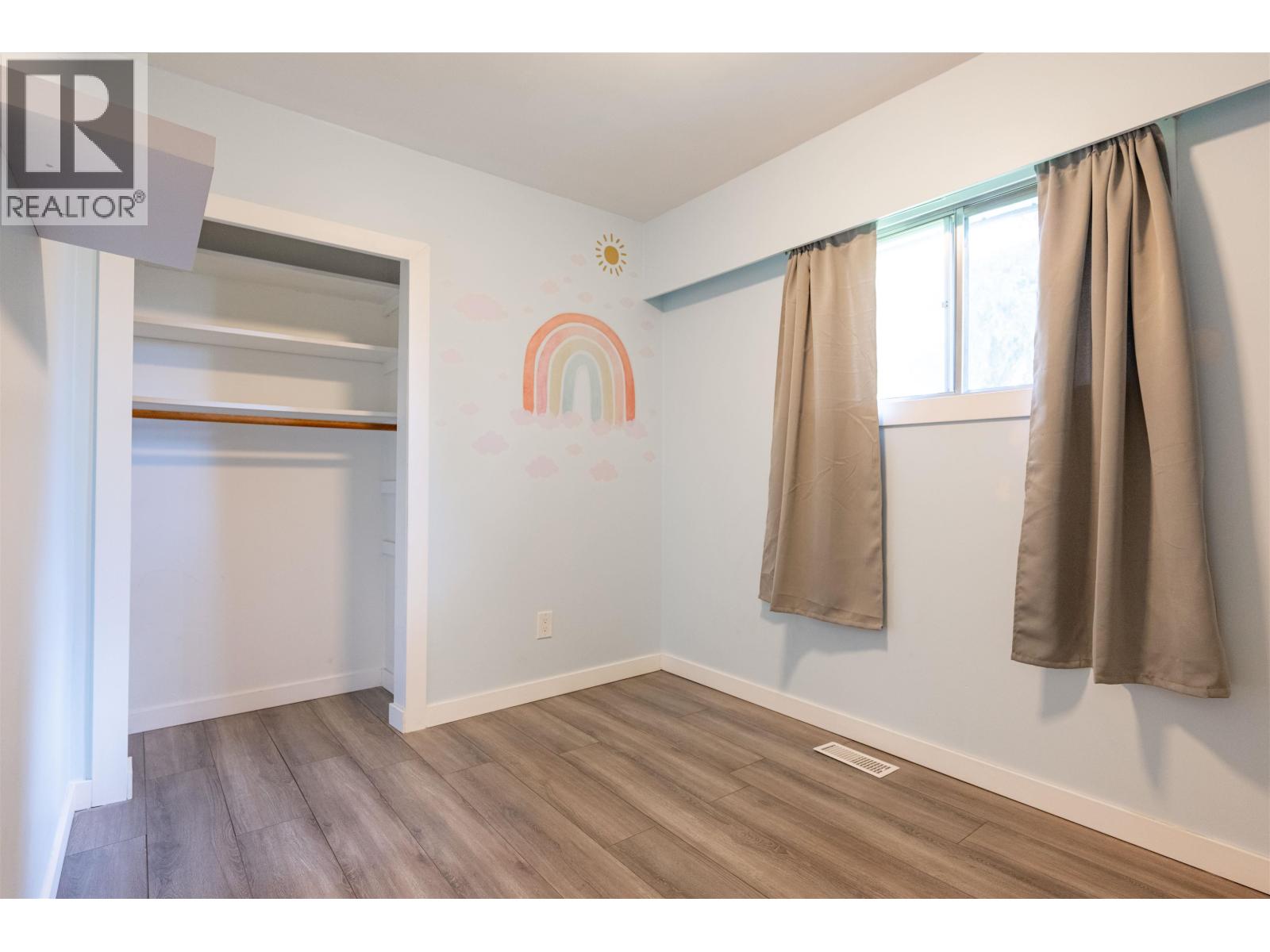 Photo 5 of 7346 Bear Road, Prince George BC
