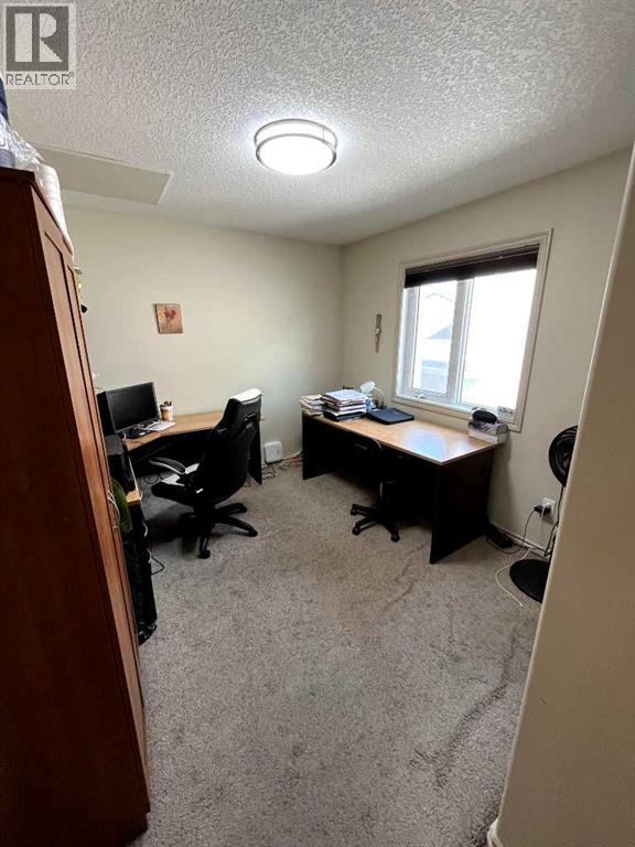 Photo 6 of 226 Gateway Manor S, Lethbridge AB