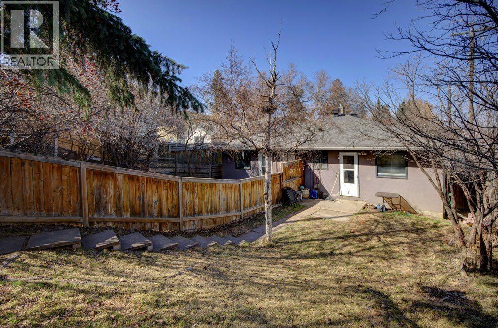 Multi-family House Bungalow for Sale in   Avenue SW Parkhill Calgary 