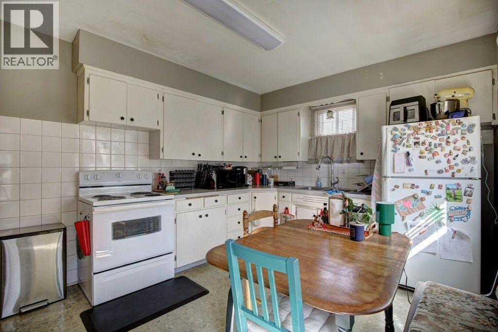 Multi-family House Bungalow for Sale in   Avenue SW Parkhill Calgary 