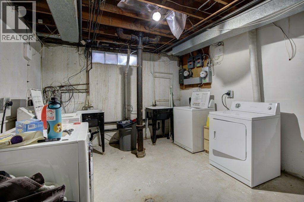 Multi-family House Bungalow for Sale in   Avenue SW Parkhill Calgary 