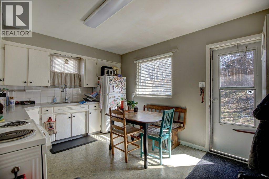 Multi-family House Bungalow for Sale in   Avenue SW Parkhill Calgary 